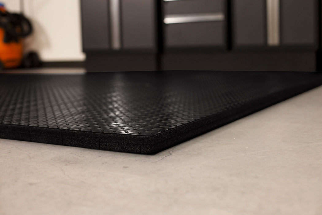 Anti-Fatigue Cushioned Diamond Tread™ Mats