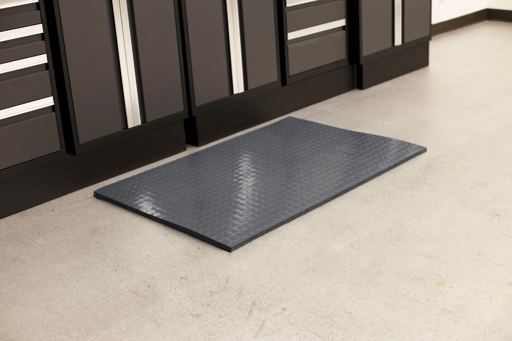 Anti-Fatigue Cushioned Diamond Tread™ Mats
