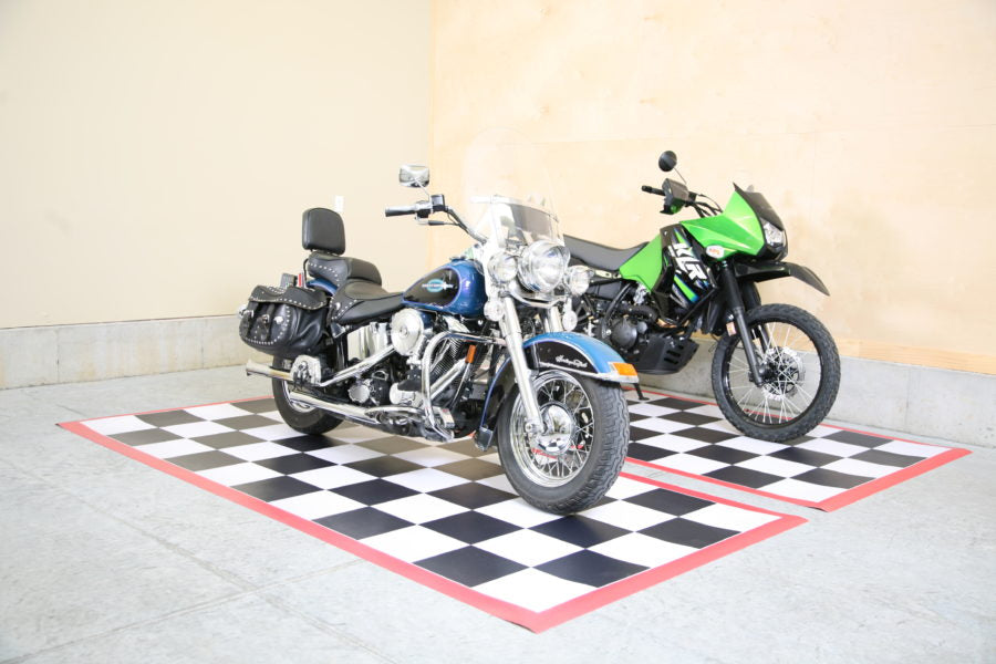 Imaged Parking Pad 75 Mil Ceramic Black and White Checkerboard